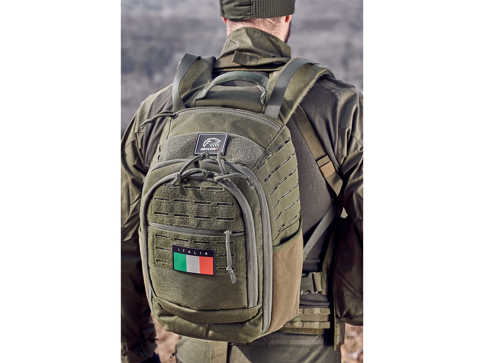 Tango Padded Backpack With Rain Cover Defcon 5